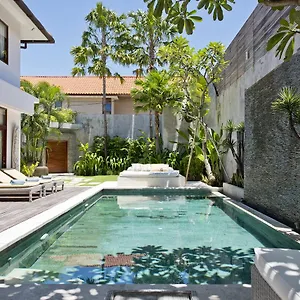Coco Bali Villa Seminyak