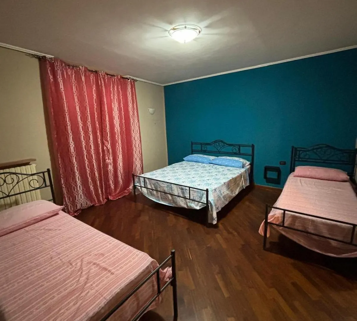 Casa Toto' Apartman Nápoly 0*,
