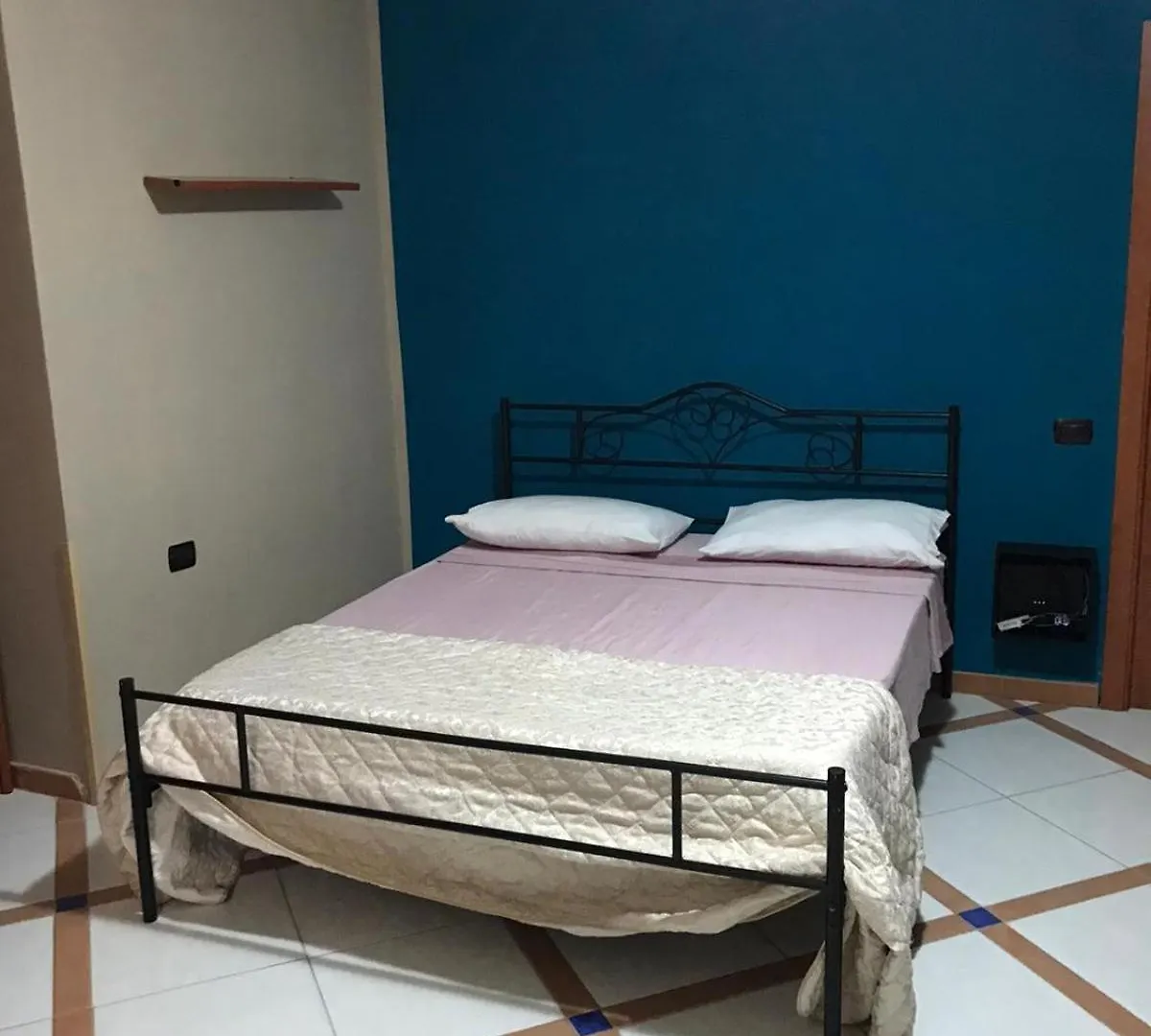 Casa Toto' Apartman Nápoly