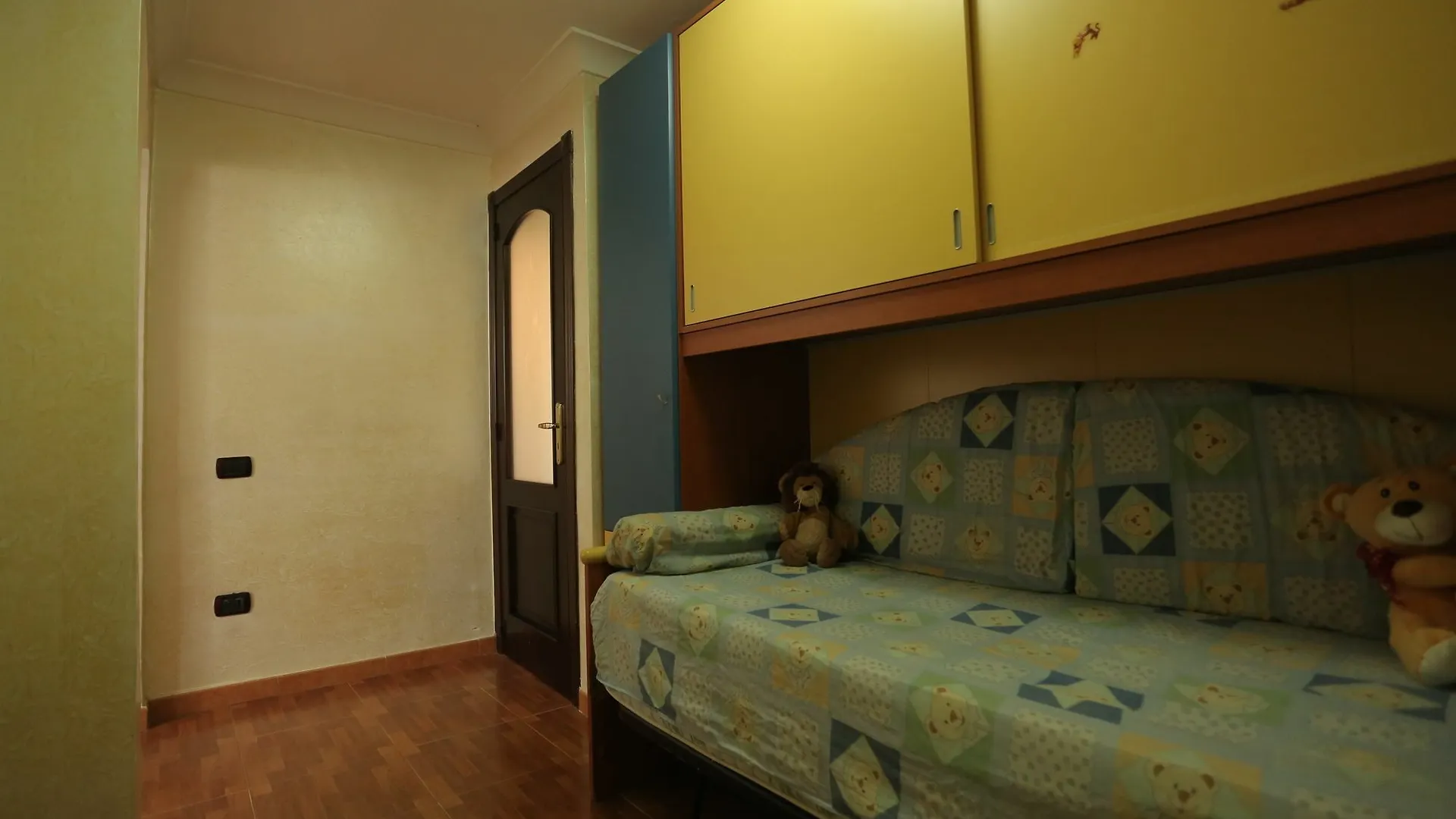 Casa Toto' Apartman Nápoly